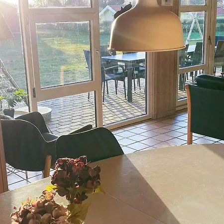 12 Person In Holiday home *