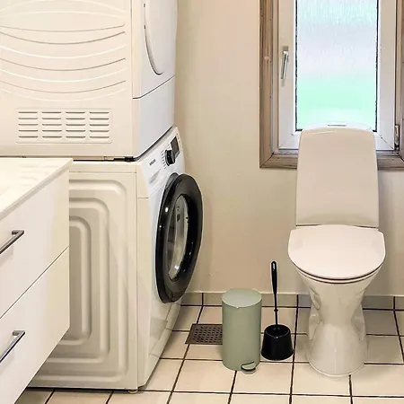 12 Person In Holiday home