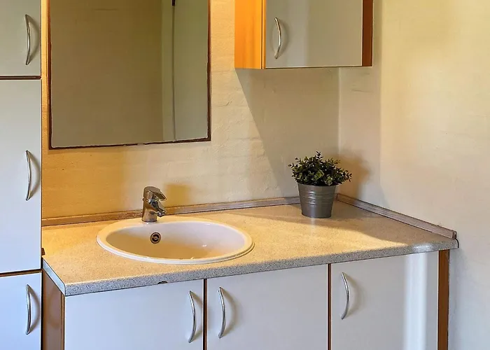 12 Person In Nordborg